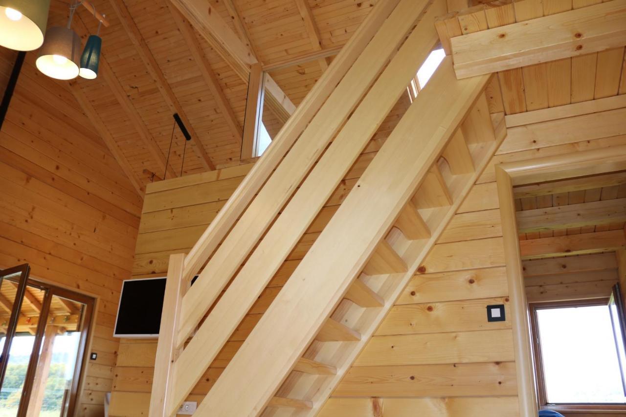 V'S Place - Wooden House With Heated Pool And Outdoor Sauna Otocac Ngoại thất bức ảnh