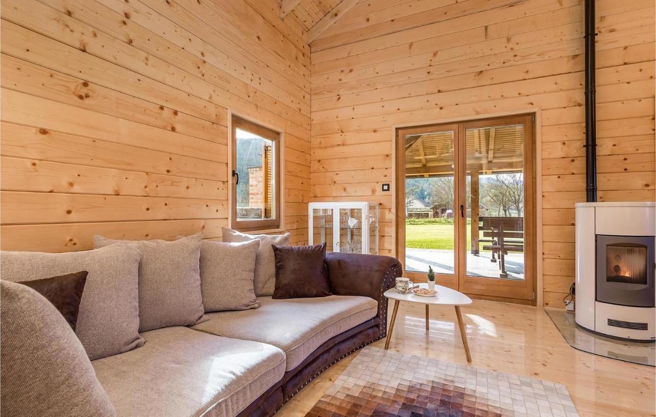 V'S Place - Wooden House With Heated Pool And Outdoor Sauna Otocac Ngoại thất bức ảnh