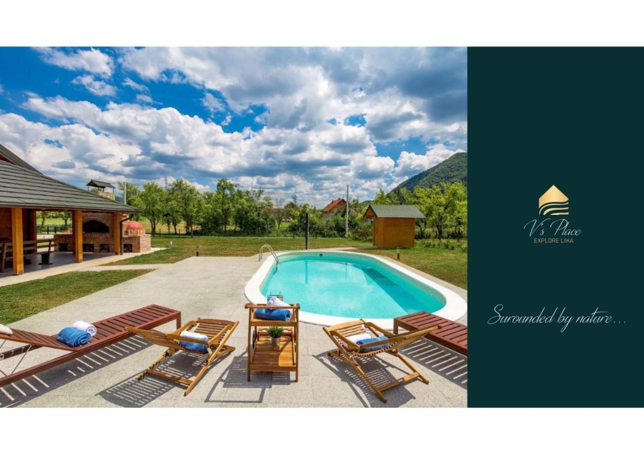 V'S Place - Wooden House With Heated Pool And Outdoor Sauna Otocac Ngoại thất bức ảnh