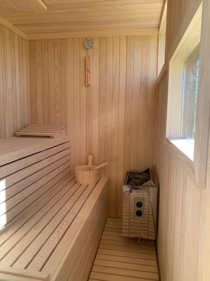 V'S Place - Wooden House With Heated Pool And Outdoor Sauna Otocac Ngoại thất bức ảnh